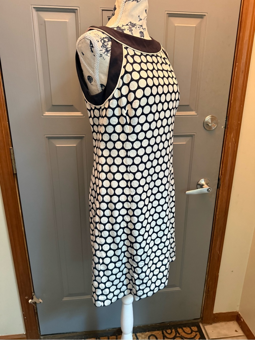 Ann Taylor Dark Navy and White Polka Dot Sleeveless Dress (6)
